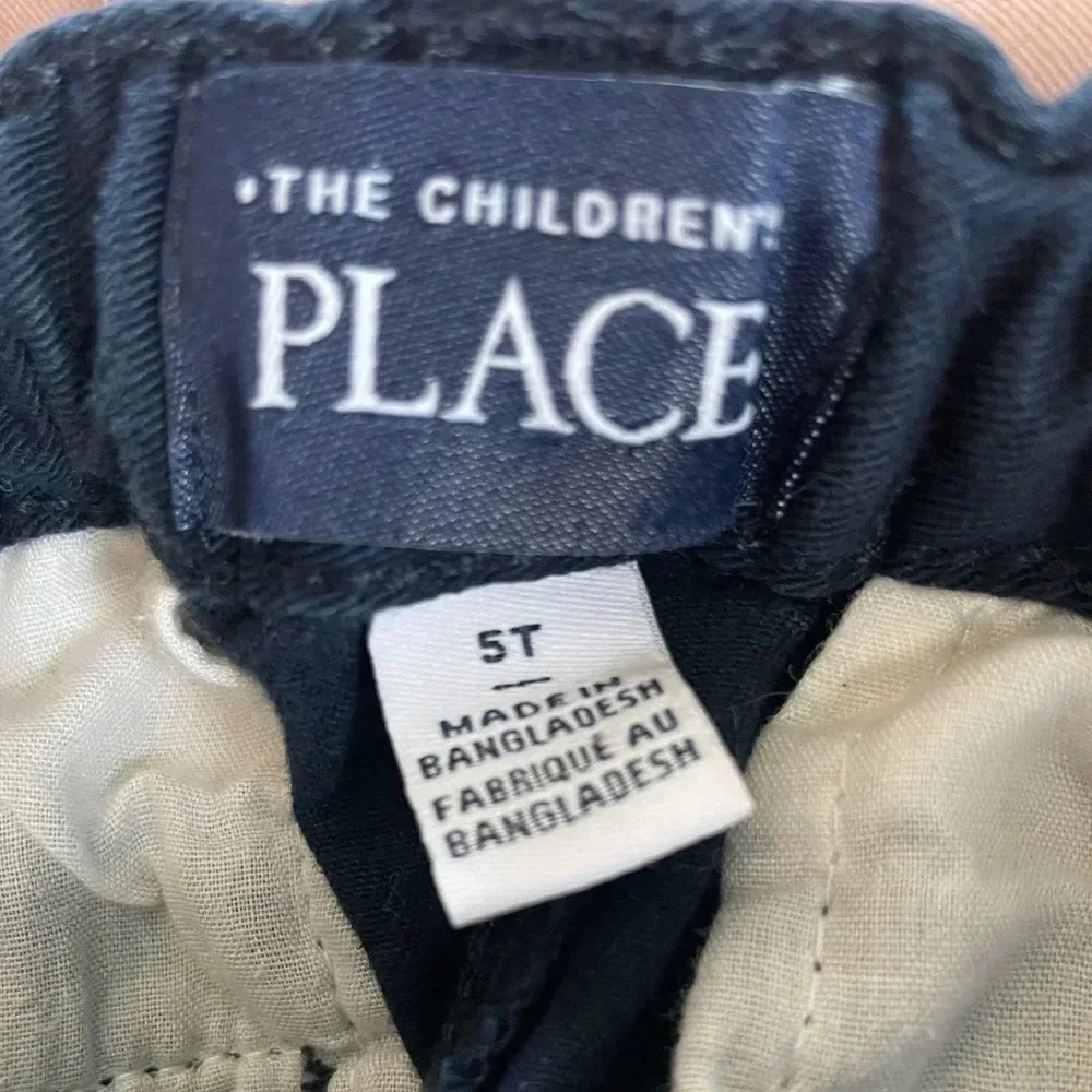 The Children’s Place 5T navy blue pants with adjustable waistband.